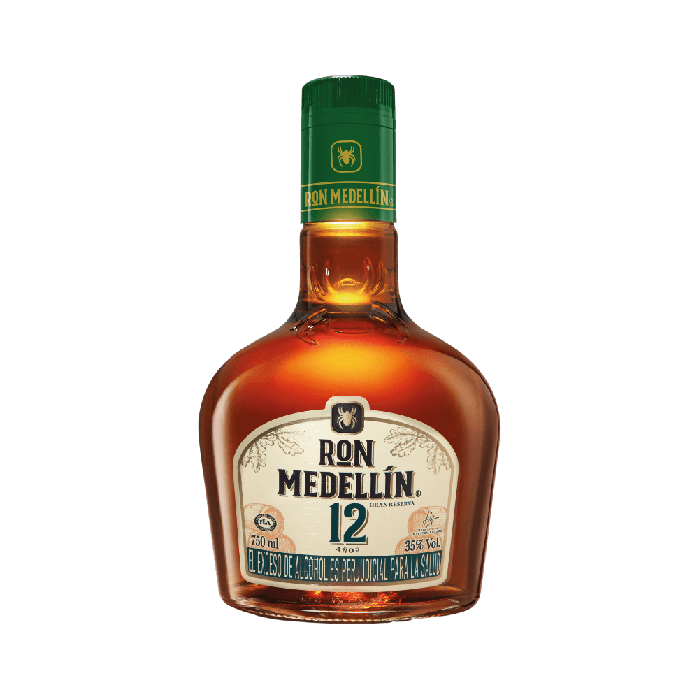 Ron Medellín 12 Años - 1
