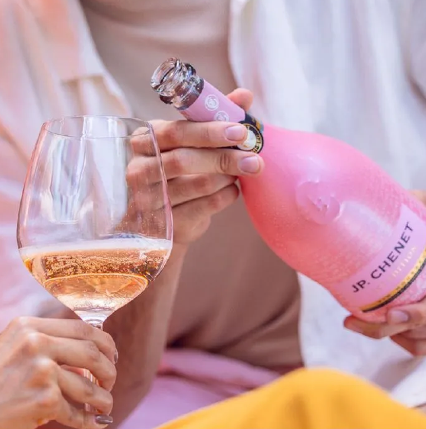 Vino Espumoso JP. Chenet Ice Rosado Variedad de Uvas